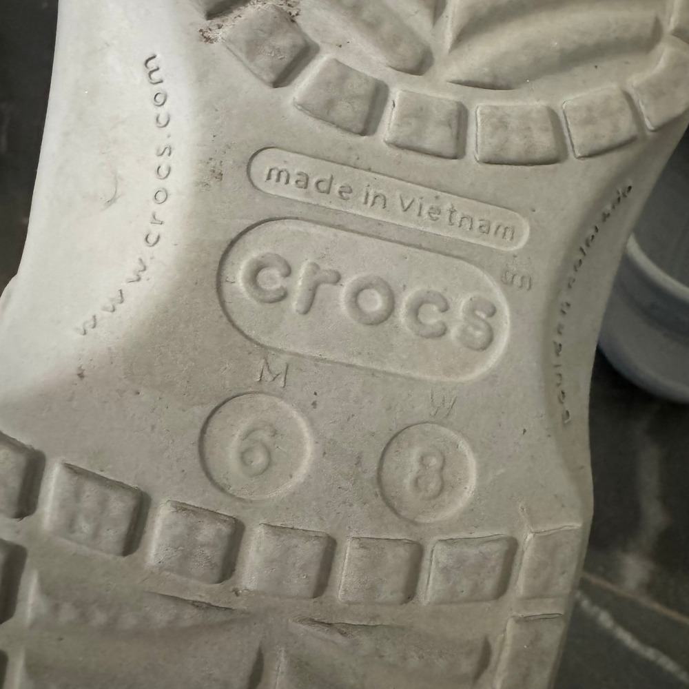 Crocs Classic Clog Womens 8 Mens 6 Light Gray‎ Slip On Comfort Shoes - Picture 3 of 6
